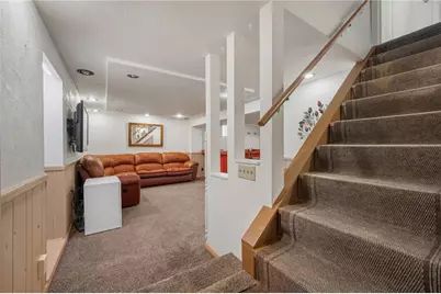 658 Lindsay Rd, Scott Township, PA 15106 - Photo 25