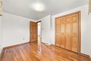 603 Highland Ave, Jeannette, PA 15644 - Photo 19