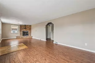 300 Pershing Dr, New Kensington, PA 15068 - Photo 9