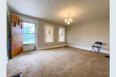 301 Wykes St, Aliquippa, PA 15001 - Photo 9