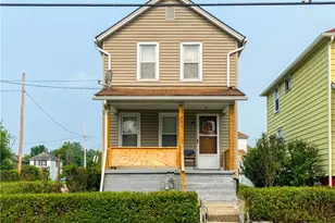 301 Wykes St, Aliquippa, PA 15001 - Photo 1