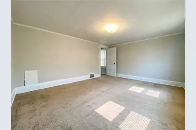 301 Wykes St, Aliquippa, PA 15001 - Photo 15