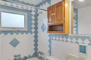 218 Skyport Rd, West Mifflin, PA 15122 - Photo 23