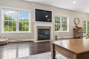 519 Shannon, Mount Pleasant Township, PA 15666 - Photo 9