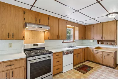 316 Orr, Washington Township, PA 15613 - Photo 7