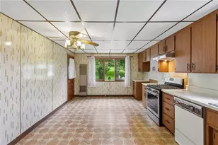 316 Orr, Washington Township, PA 15613 - Photo 7