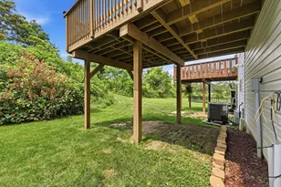 135 Cinque Terra Pl, Finleyville, PA 15332 - Photo 29
