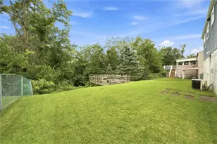 815 Maple Ave, North Versailles, PA 15137 - Photo 31