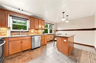 815 Maple Ave, North Versailles, PA 15137 - Photo 13