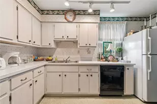 305-307 S 6th St, West Newton, PA 15089 - Photo 5