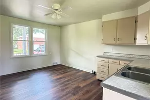 526 Bryan Ave, Baden, PA 15005 - Photo 7