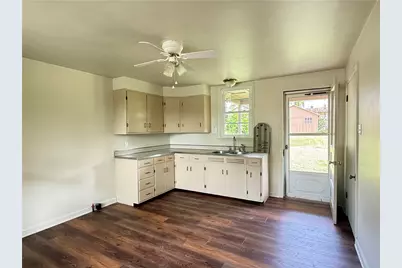 526 Bryan Ave, Baden, PA 15005 - Photo 39