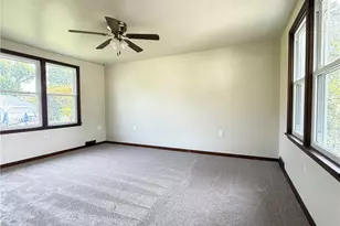 526 Bryan Ave, Baden, PA 15005 - Photo 3