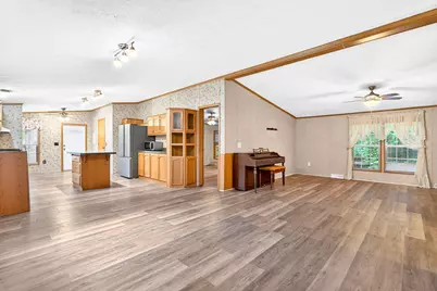716 Hamilton Avenue, Rostraver, PA 15012 - Photo 13