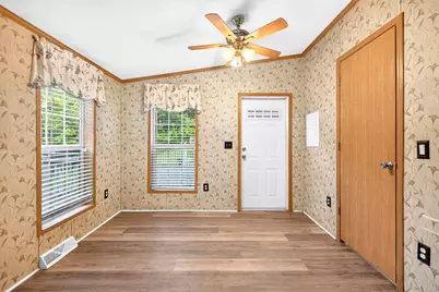 716 Hamilton Avenue, Rostraver, PA 15012 - Photo 25