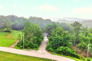 716 Hamilton Ave, Rostraver, PA 15012 - Photo 9