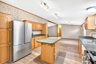716 Hamilton Ave, Rostraver, PA 15012 - Photo 25