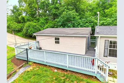 716 Hamilton Avenue, Rostraver, PA 15012 - Photo 5