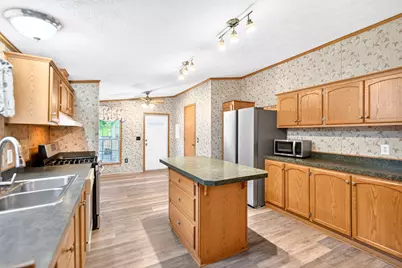 716 Hamilton Avenue, Rostraver, PA 15012 - Photo 21