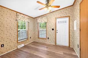 716 Hamilton Ave, Rostraver, PA 15012 - Photo 27