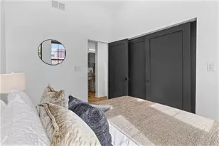 2037 Forbes Ave, Pittsburgh, PA 15219 - Photo 19