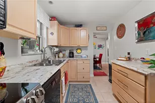 348 Kohlman Dr, Pittsburgh, PA 15214 - Photo 23