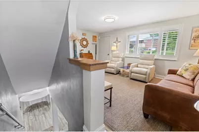 348 Kohlman Dr, Pittsburgh, PA 15214 - Photo 21