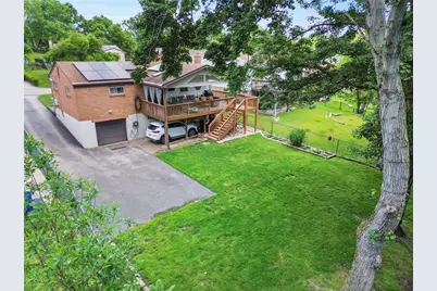 348 Kohlman Dr, Pittsburgh, PA 15214 - Photo 11