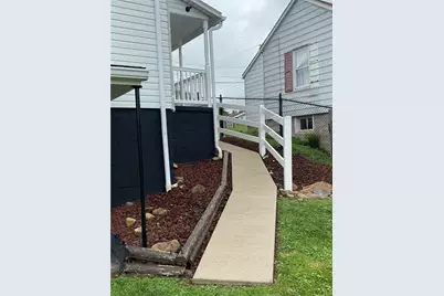 11 S Oak St, Fairchance, PA 15436 - Photo 19
