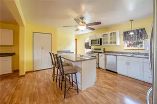 231 9th St, Conemaugh-Yough Townships, PA 15681 - Photo 11