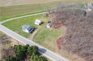 2381 State Route 208, Pulaski Township, PA 16142 - Photo 9