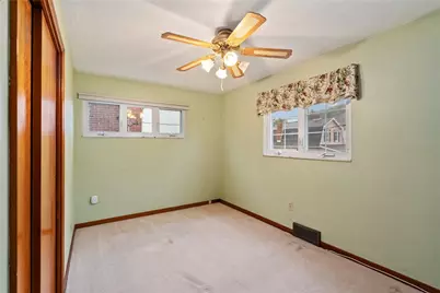 33 Perry St, Pittsburgh, PA 15209 - Photo 15
