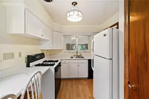 33 Perry St, Pittsburgh, PA 15209 - Photo 5