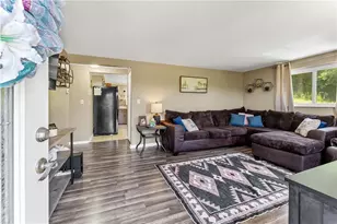 855 Davis School Rd, South Strabane, PA 15301 - Photo 5