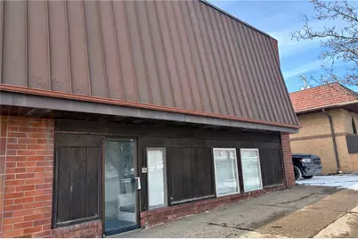 227 N Jefferson St, New Castle, PA 16101 - Photo 3