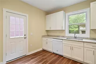 425 W Elizabeth, Pittsburgh, PA 15207 - Photo 15