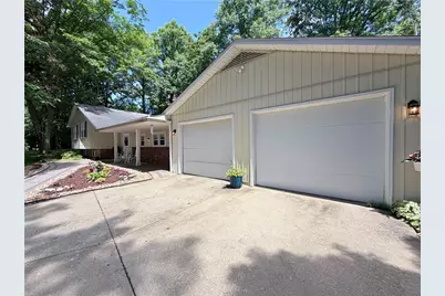 433 Shady Drive, Grove City Boro, PA 16127 - Photo 3