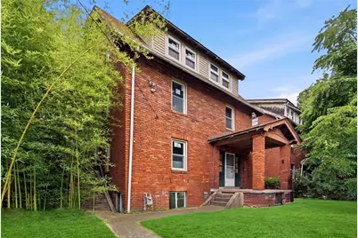 375 Ohio Ave, Clairton, PA 15025 - Photo 17