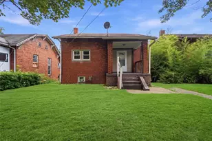 375 Ohio Ave, Clairton, PA 15025 - Photo 5