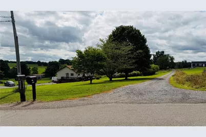 173 Nursery Road, Forward Township, PA 16053 - Photo 9
