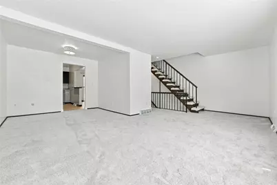239 Thornberry Drive, Ross Twp, PA 15237 - Photo 5