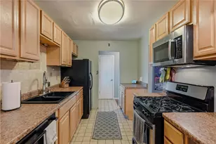 25 Dover Dr, Cranberry Township, PA 16066 - Photo 9
