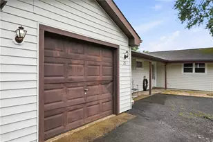 25 Dover Dr, Cranberry Township, PA 16066 - Photo 33