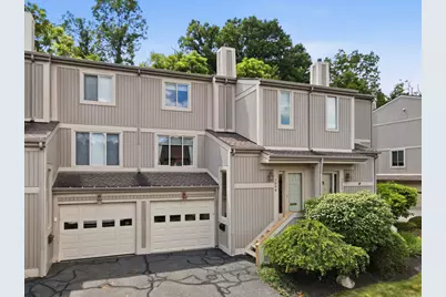 1554 Pineview Drive, Pittsburgh, PA 15241 - Photo 1