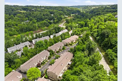 1554 Pineview Drive, Pittsburgh, PA 15241 - Photo 39