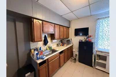 325 W Cunningham St, Butler, PA 16001 - Photo 13