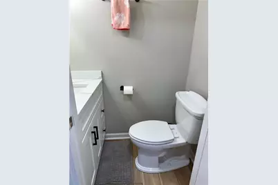 1913 Riggs Rd, South Park, PA 15129 - Photo 5