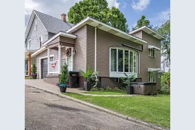 1137 Constitution St, Tarentum, PA 15084 - Photo 1