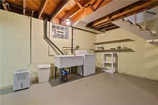 1022 Willow Dr, Ross Twp, PA 15237 - Photo 25