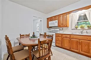 1022 Willow Dr, Ross Twp, PA 15237 - Photo 11